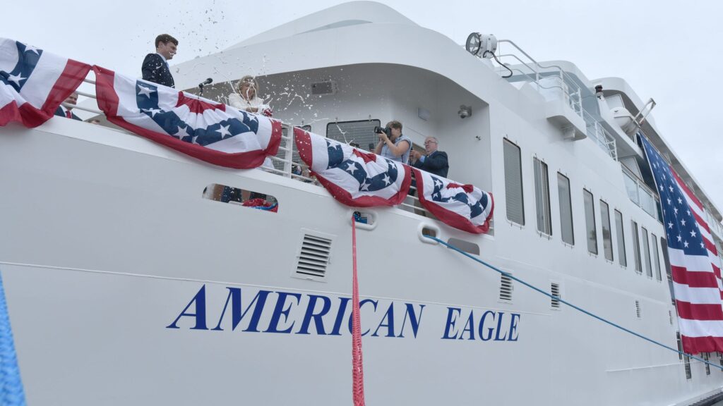 American Cruise Lines Celebrates the Christening of the American Eagle