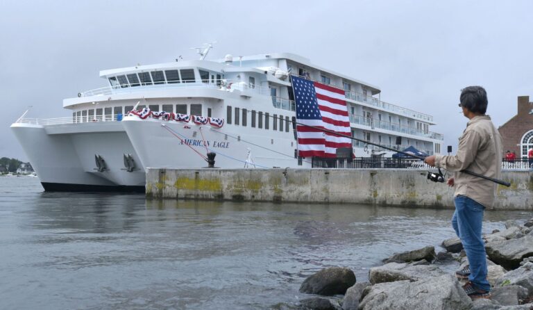 American Cruise Lines Celebrates the Christening of the American Eagle