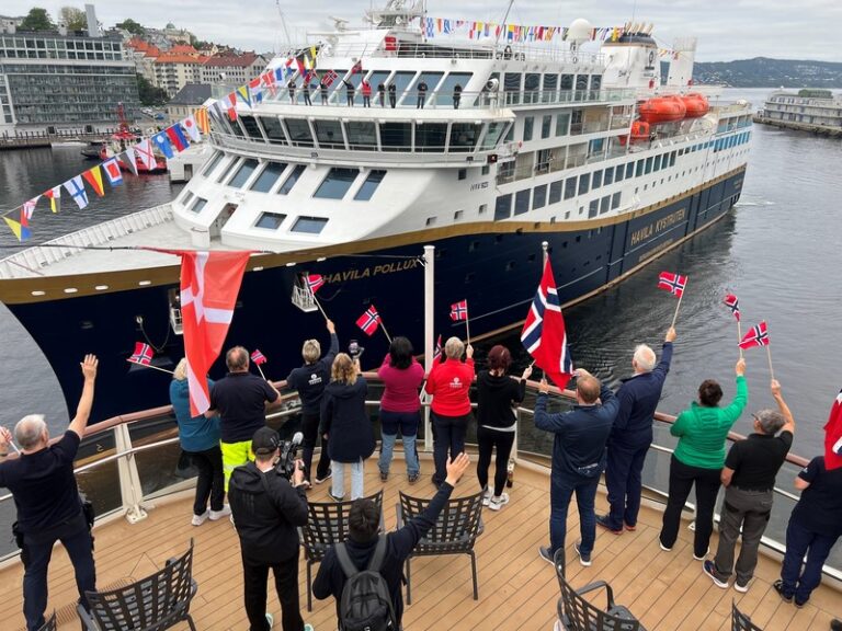 Havila Pollux Arrives in Norway