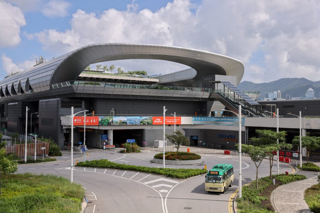 Hong Kong Enhances Regular Bus Service to Kai Tak Cruise Terminal