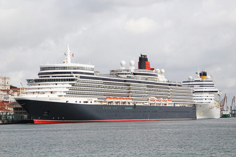 Cunard Celebrates Five Years of Shine Rewards Club