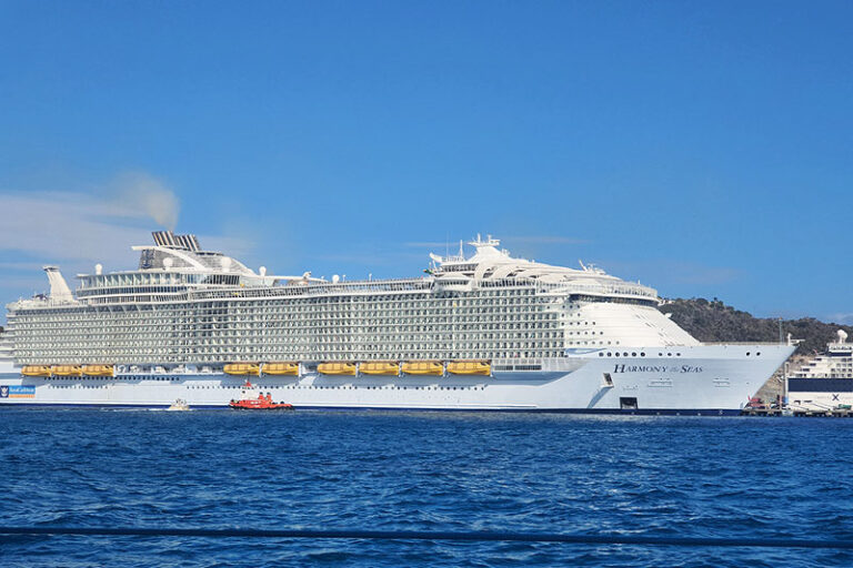 Royal Caribbean Introduces Smoke-Free Casinos on Oasis Class Ships